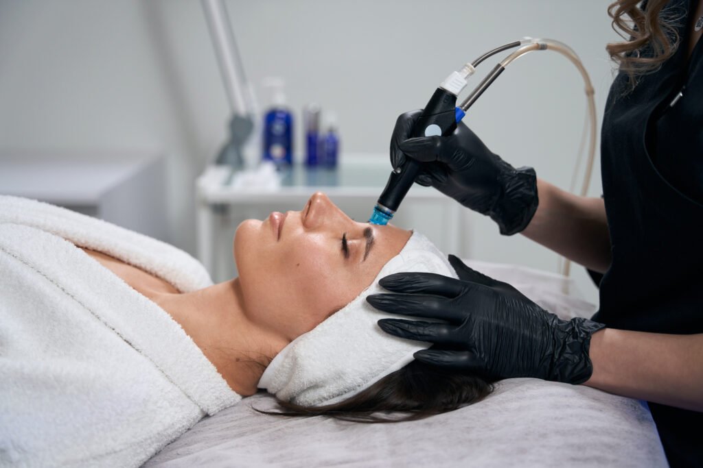 Basic HydraFacial